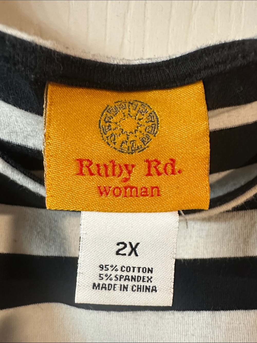 Ruby Rd. Woman knit top - Picture 5 of 5